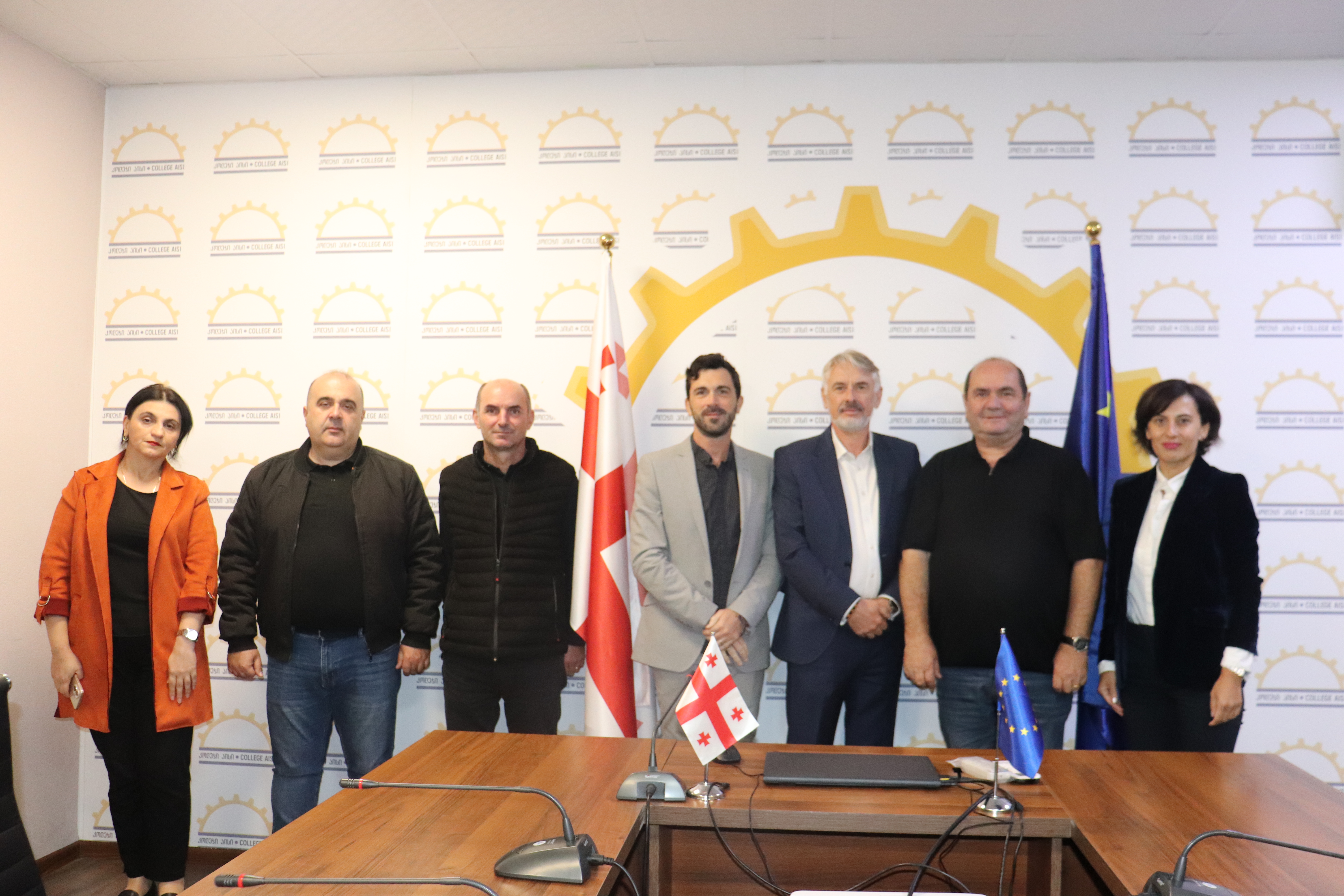 კოლეჯი „აისი“ საფრანგეთის პროფესიულ სასწავლებლებთან ითანამშრომლებს
