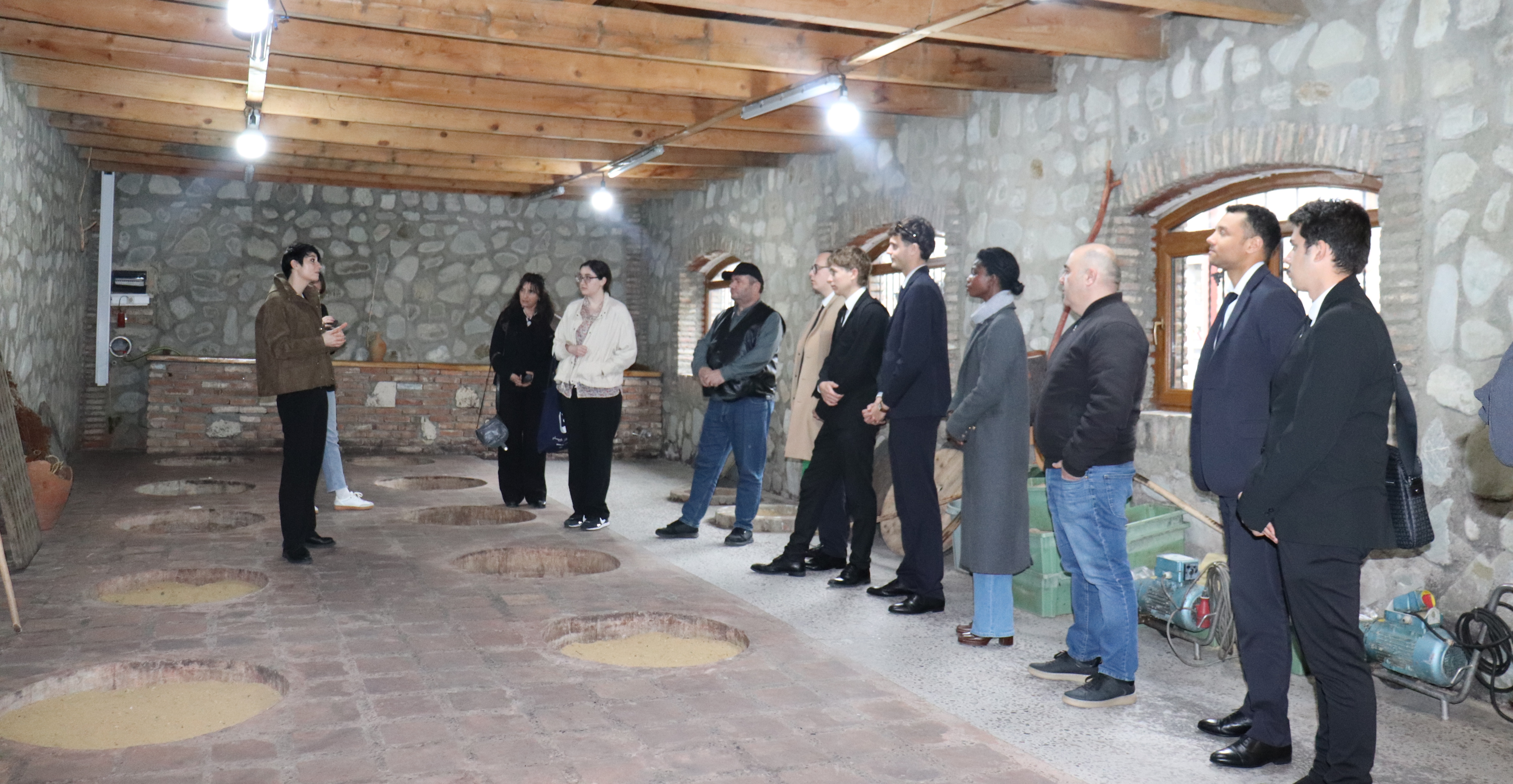 კოლეჯი „აისი“ ფრანგ სტუდენტებს მასპინძლობს